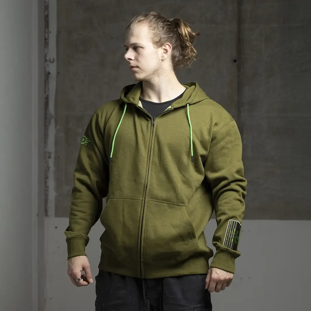 Fallout Analog Pip-Boy Zip Up Hoodie S